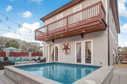 St. Augustine House: Private Pool, Beach & Pets