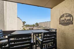 2BR Ocean View | Steps to Sand, Pool, Tennis - Image 2