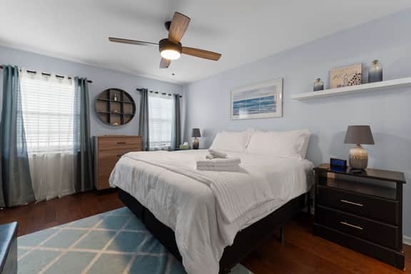Jax Beach Pet-Friendly Home, Walk to Beach