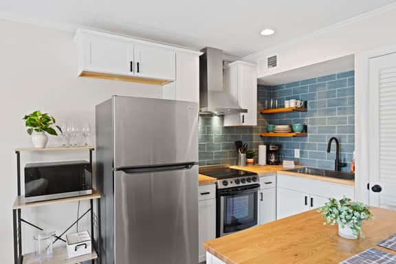 St. Augustine Townhouse: Pool, Tennis, Pet