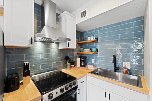 St. Augustine Townhouse: Pool, Tennis, Pet