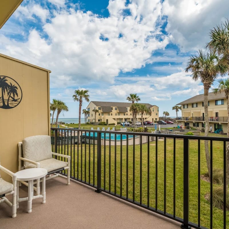 Oceanfront Condo with Pool and Beach Access